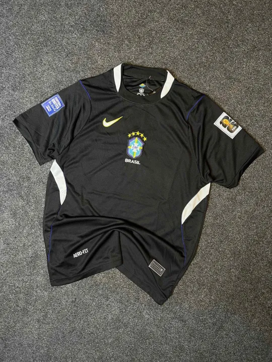 Brazil%20Aero-Fit%20Premium%20Black%20Edition%20Football%20Jersey%20-%20Image%205