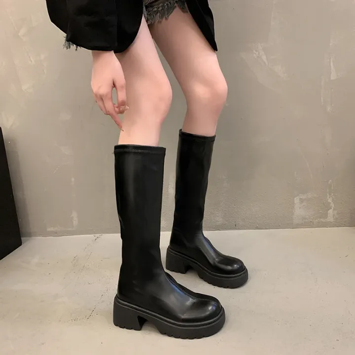 Autumn%20and%20Winter%20New%20Round%20Head%20Thick%20Sole%20Retro%20Heightening%20Mid-calf%20Boots%20with%20Velvet%20Warm%20and%20Comfortable%20Fashion%20Show%20Boots%20-%20Image%206