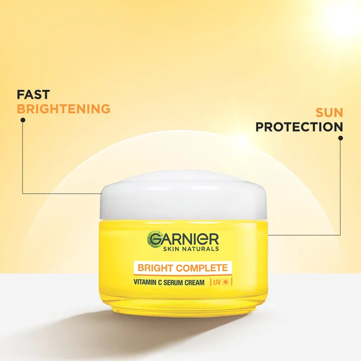 Garnier%20Sun%20Protection%20Kit%201%20(%20Vitamin%20C%20SPF%2040/PA+++%20Serum%20Cream%20(45%20gm)%20+%20Vitamin%20C%20Face%20Wash%20For%20Brighter%20&%20Glowinng%20Skin%20(100%20gm))%20-%20Image%206