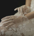 White satin wedding dress gloves Short elegant petal pearl bow mesh bridal gloves versatile photo accessories pearl retro.