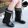 Fashionable and minimalist style drawstring and tight mouth waterproof and anti slip outdoor work women's rain boots.
