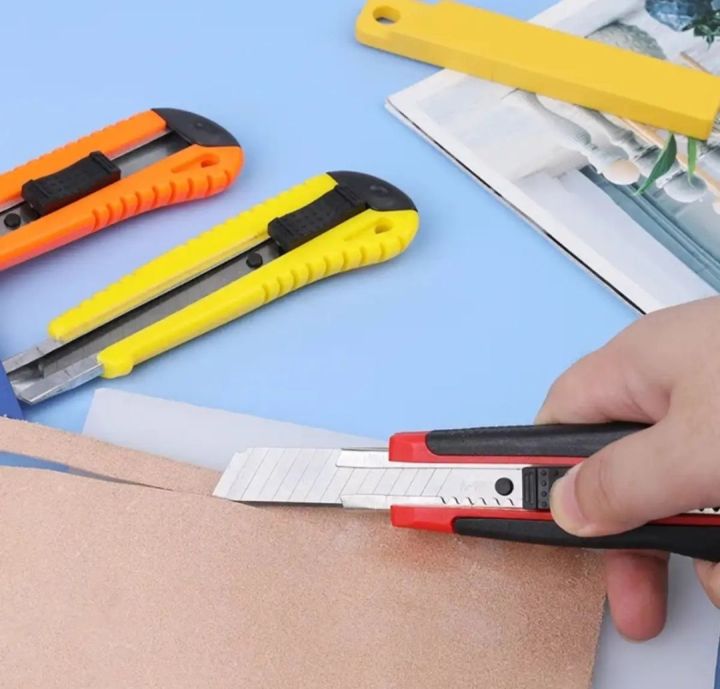 Paper%20Cutter%20Slide%20Knife%20%7C%20Plastic%20Body%20Slider%20Design%20With%20Changeable%20Blades%20Multipurpose%20Cutter%20%7C%20Strong%20Rubber%20Grip%20Paper%20Cutter%20-%20Image%203