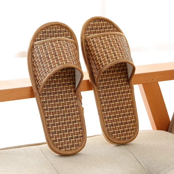 Spring%20and%20summer%20bamboo%20woven%20rattan%20and%20grass%20lovers%20straw%20mat%20slippers%20indoor%20wooden%20floor%20home%20linen%20slippers%20-%20Image%204