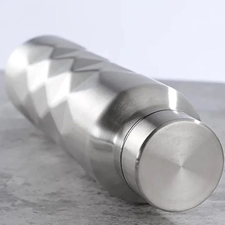 stainless%20steel%20water%20bottle%20with%20a%20rhombus%20design,1000Ml%20Single-Wall%20Stainless%20Steel%20Water%20Bottle%20Gym%20Sport%20Bottles%20Portable%20Beer%20Drink%20Bottle-1000ml%20-%20Image%202