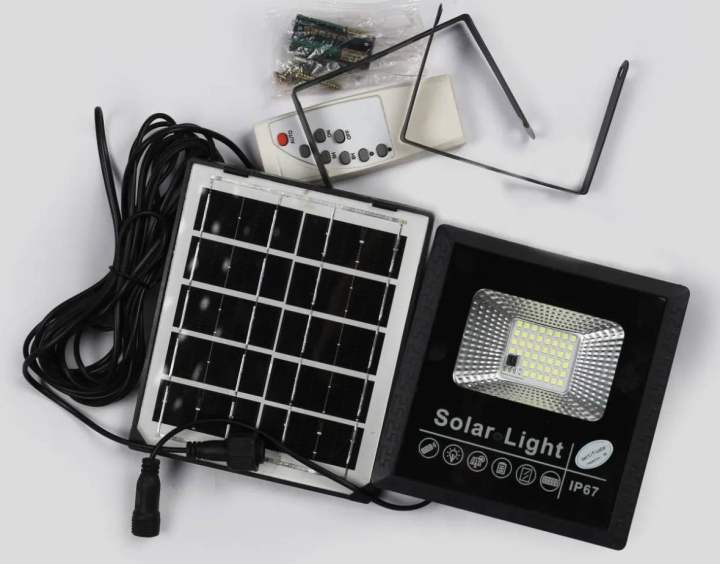Durable 10W Solar Flood Light – Bright Outdoor Illumination