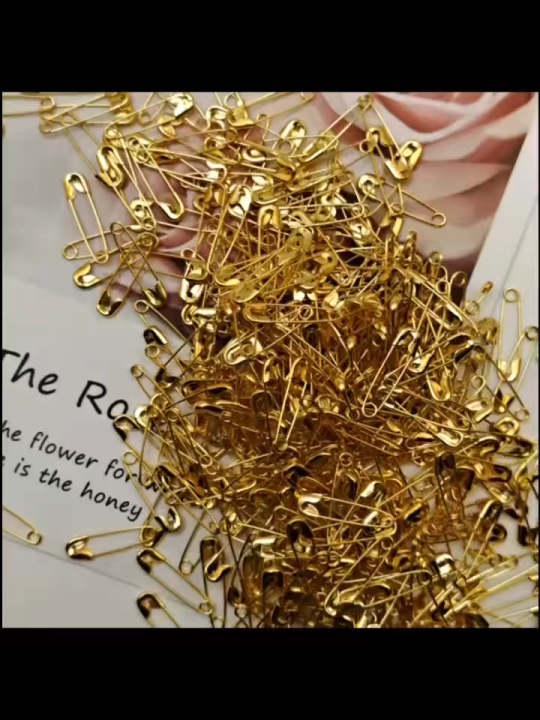 Golden Small Tiny Gold Metal Steel Mini Safety Pins 2cm 20mm Golden Safety Pins Best Quality Suitable for Sewing Clothing, Labels, Crafts, Suitable for Sewing Clothing, Labels, Crafts, and DIY Jewelry Making By Mall City Zone
