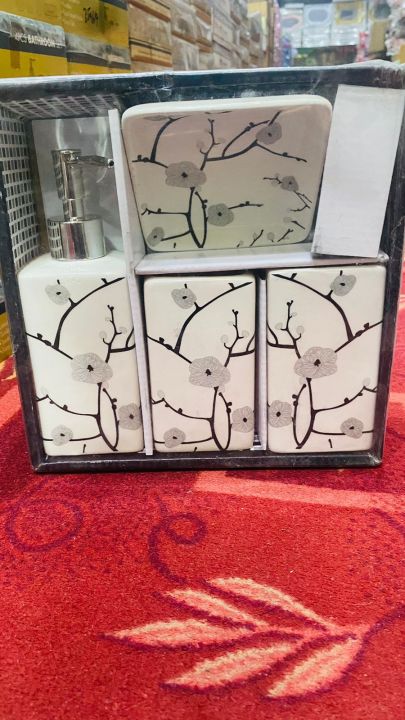 4%20pc%20ceramic%20bathroom%20use%20set%20-%20Image%205