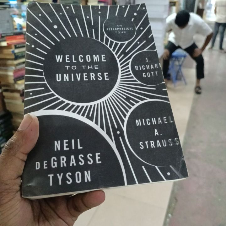 Welcome to the Universe

Book by J. Richard Gott, Michael A. Strauss, and Neil deGrasse Tyson