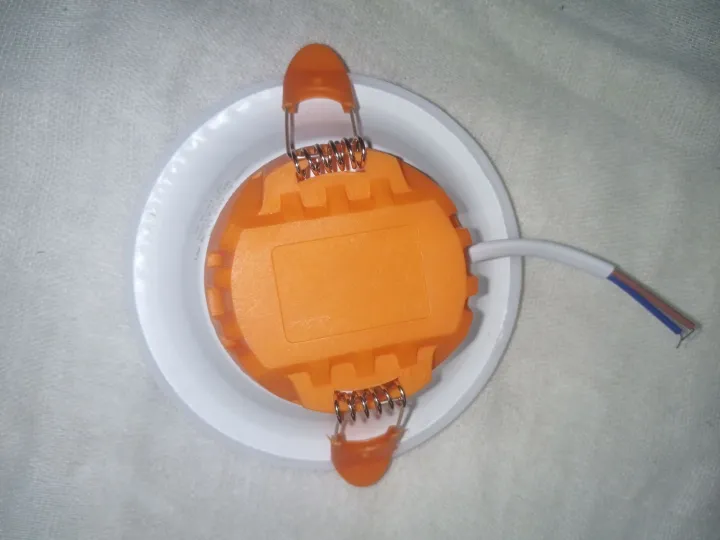 SMD%2012%20watt%20Led%20Moon%20Shape/%20SMD%2013%20watt%20Egg%20shape/Down%20light%20/Smd%20led%20lights/%20smd%20bulbs%20Ac%20-%20Image%207