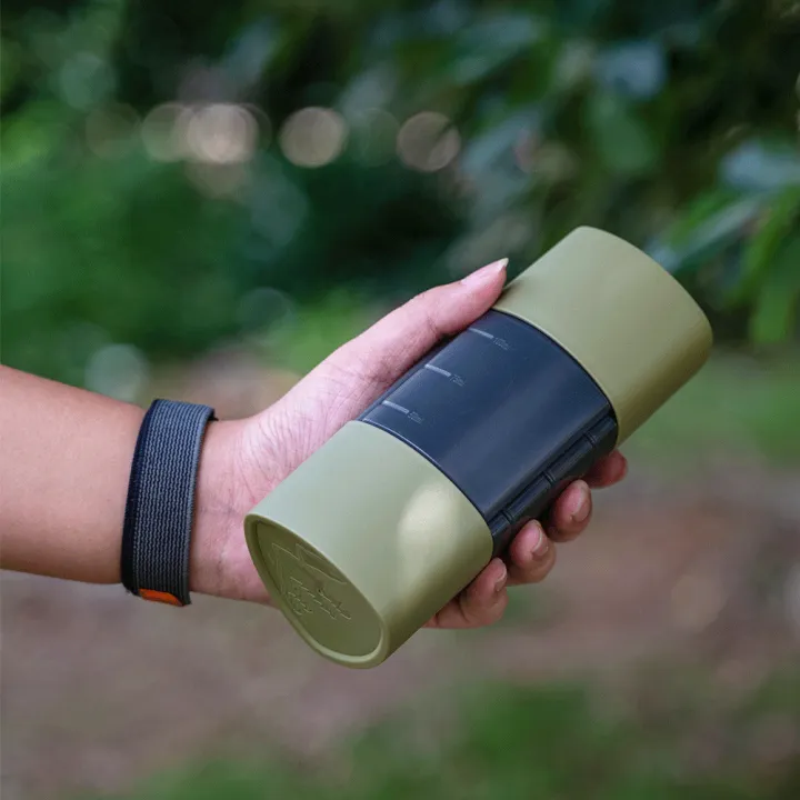 3%20In%201%20Outdoor%20Camping%20Seasoning%20Dispenser%20Bottle%20BBQ%20Picnic%20Seasoning%20Can%20Seal%20Portable%20Storage%20Kitchen%20Utensils%20Cooking%20Set%20-%20Image%205