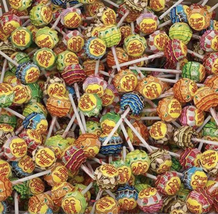Chupa%20Chups%20MiNi%20lollipops%20(50pcs)%20(300gm%20Jar)%20-%20Image%205