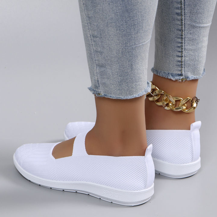 Spring%20new%20women's%20sports%20shoes,%20fashionable,%20breathable,%20lightweight,%20non-slip,%20wear-resistant,%20casual%20sports%20shoes,%20flat%20shoes%20-%20Image%202
