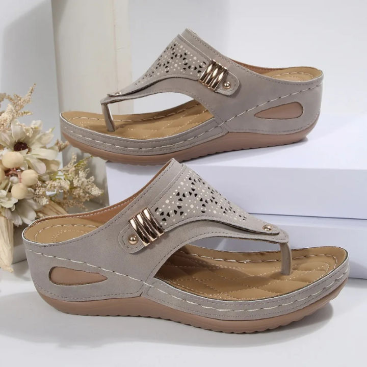 2026%20New%20Women's%20Orthopedic%20Sandals%20Casual%20Wedge%20Sandals%20Breathable%20Thick%20Bottom%20Beach%20Shoes%20Comfortable%20Pinch%20Toe%20Sandals%20-%20Image%205