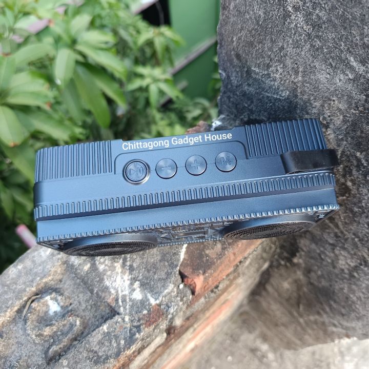 X-818%20Bluetooth,%20USB,%20TF%20Card%20&%20FM%20Radio%20Supported%203D%20Sound%20Loud%20&%20Clear%20HiFi%20Audio%2010W%20Wireless%20Speaker%20-%20Image%204