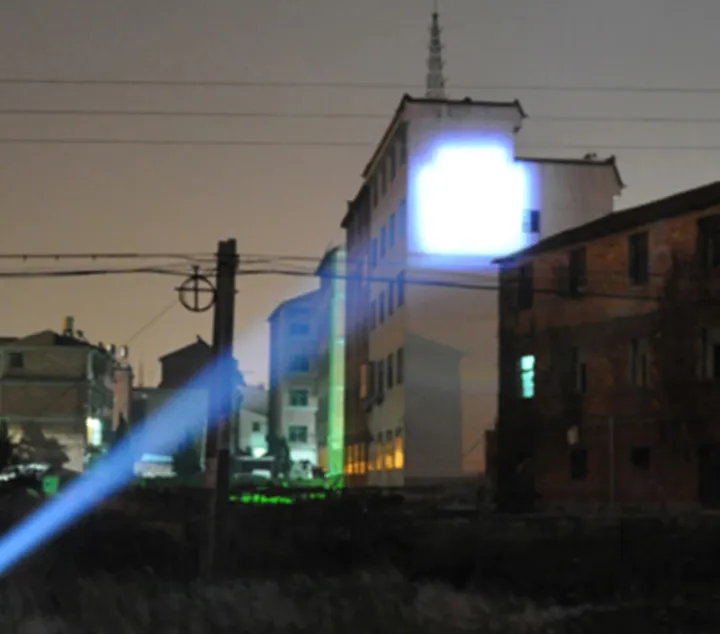 Geepas%20Gp-007%20Rechargeable%20Led%20Flashlight%20Torch%20Lamp%20-%20Charger%20Light%20-%20Image%206