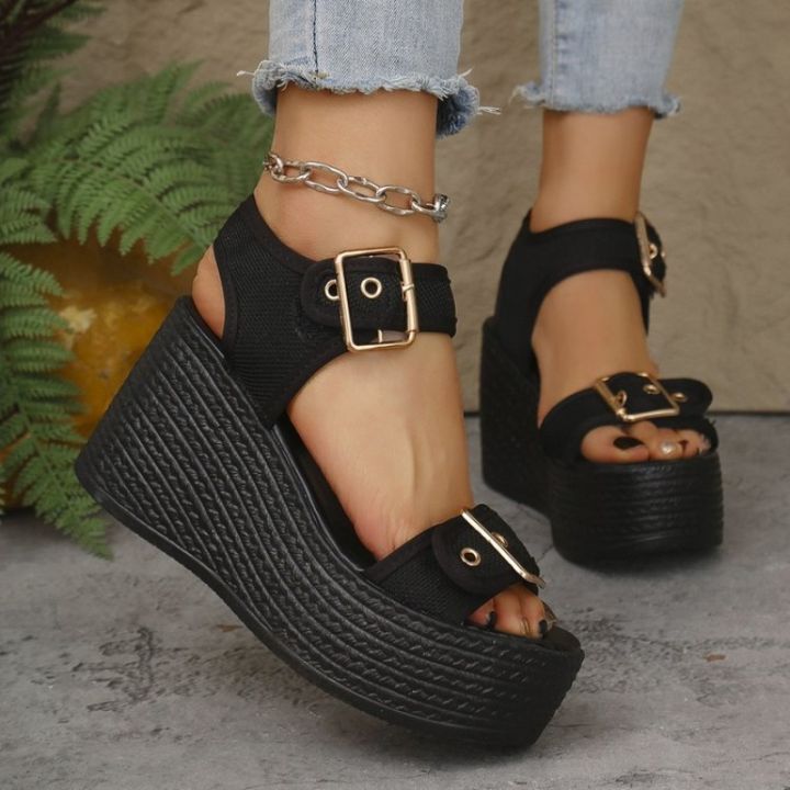 Summer%20Casual%20Hot%20Sale%20Daily%20Walking%20Shoes%20Comfortable,%20Lightweight%20Buckle%20Fashion%20New%20Slip-on%20Wedge%20Sandals%20Thick%20Sole%20Beach%20-%20Image%205