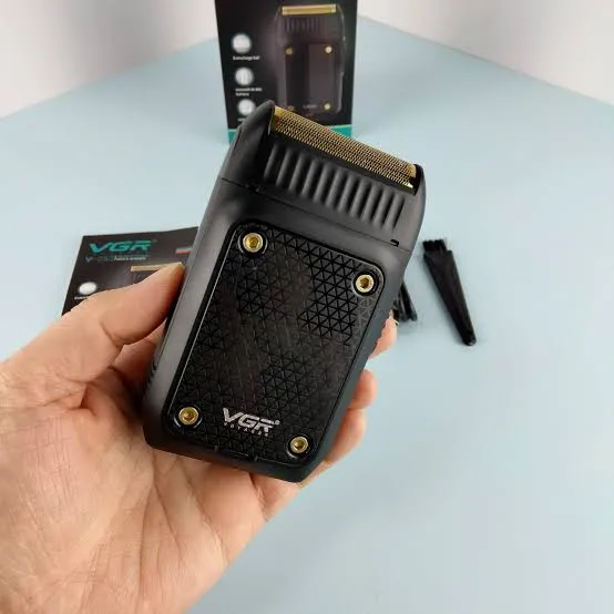 VGR%20V-353%20Shaver%20Professional%20Razor%20Electric%20Shaving%20Machine%20Portable%20Beard%20Trimmer%20Rechargeable%20Razor%20Mini%20Shaver%20for%20Men%20V%20353%20-%20Image%207