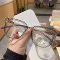 Anti-blue Light Glasses for Women with Regular Eyeglass Frame Finished Retro Flat Light Frame. 