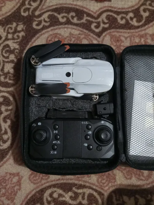 P14%20Pro%20Drone%20%E2%80%93%204K%20Dual%20Camera%20%7C%20Foldable%20Drone%20with%20Smart%20Features"%20-%20Image%209