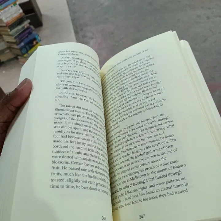 Pather%20Panchali%0A%0ANovel%20by%20Bibhutibhushan%20Bandyopadhyay%20-%20Image%203