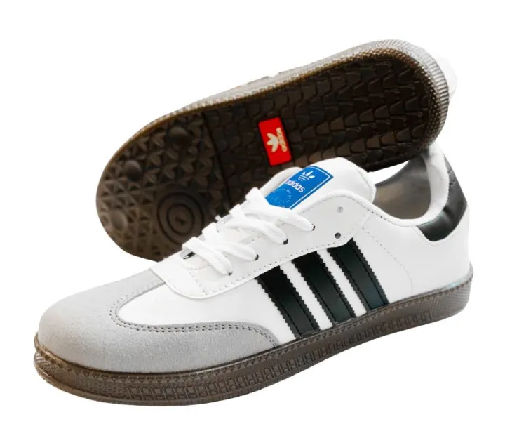 Classic%20Samba%20Sneakers%20For%20Men%20-%20Image%203