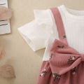 Summer female infant floral print short-sleeved overalls and bow headgear. 