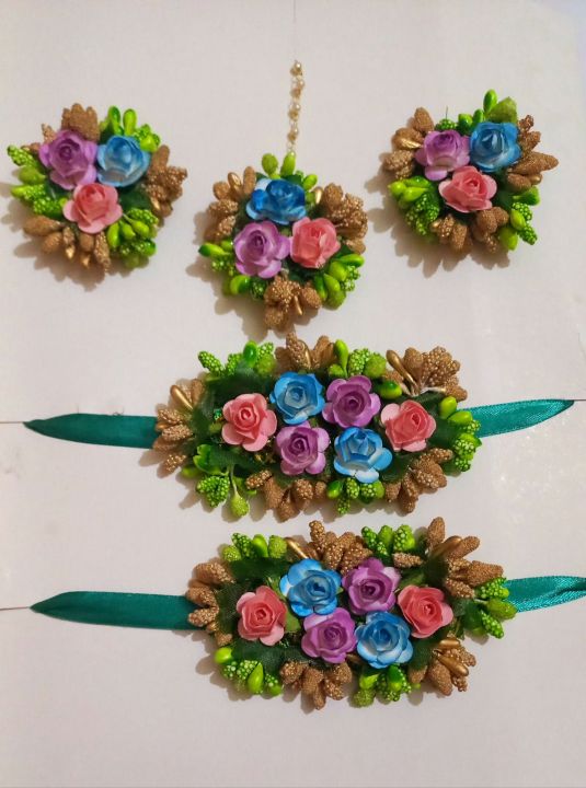 floral jewellery/ flower jewellery/ mehndi jewellery / mayoon jewellery / artificila flower jewellery colour of your choices