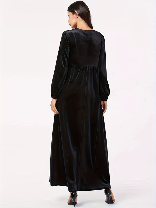 Plus%20Size%20Women's%20Velvet%20Maxi%20Dress%20Long%20Sleeve%20Round%20Neck%20High%20Waist%20Loose%20Casual%20Modest%20Long%20Dress%20-%20Image%203