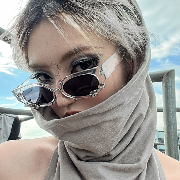 1pc%20Retro%20Small%20Frame%20Three-Dimensional%20Snake%20Y2k%20Spicy%20Girl%20Personality%20Street%20Photo%20Trend%20Men%20And%20Women'S%20Sunglasses%20Shades%20-%20Image%205