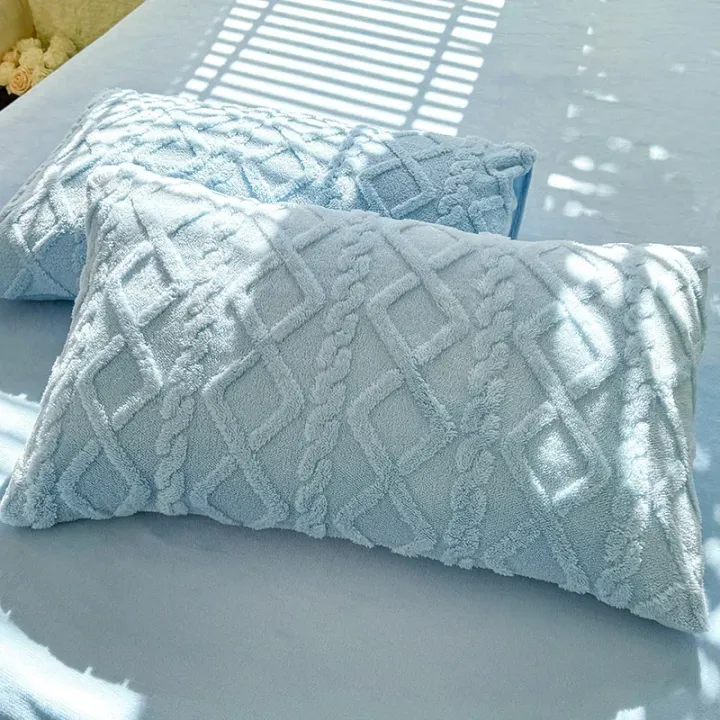 Milk%20Fleece%20Winter%20Thickened%20Pillowcase%20Bedding%20Coral%20Fleece%20Simple%20Luxury%20Winter%20Warm%20Soft%20Pillows%20Cover%20-%20Image%206