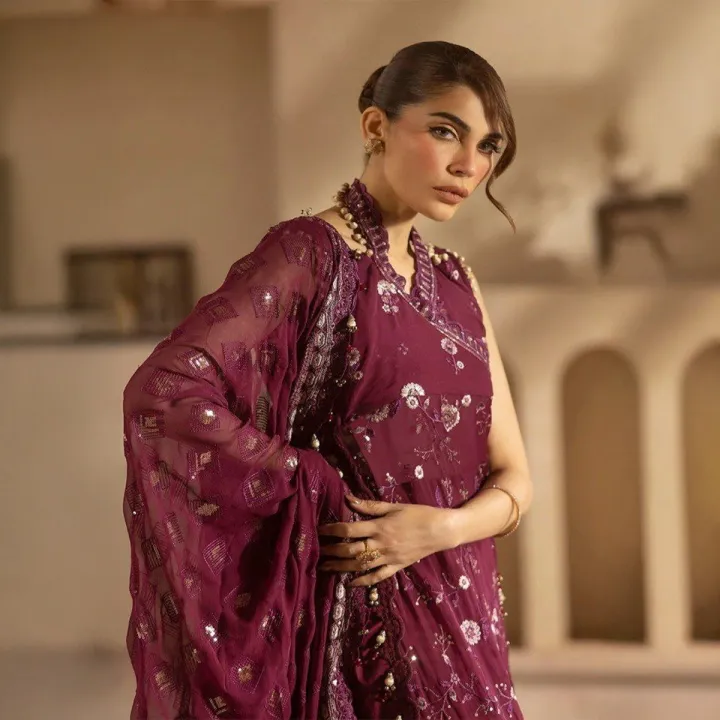 Gul%20Ahmed%20Ladies%20Premium/Luxury%203%20Pices%20Suits%20For%20Women%20-%20Image%204