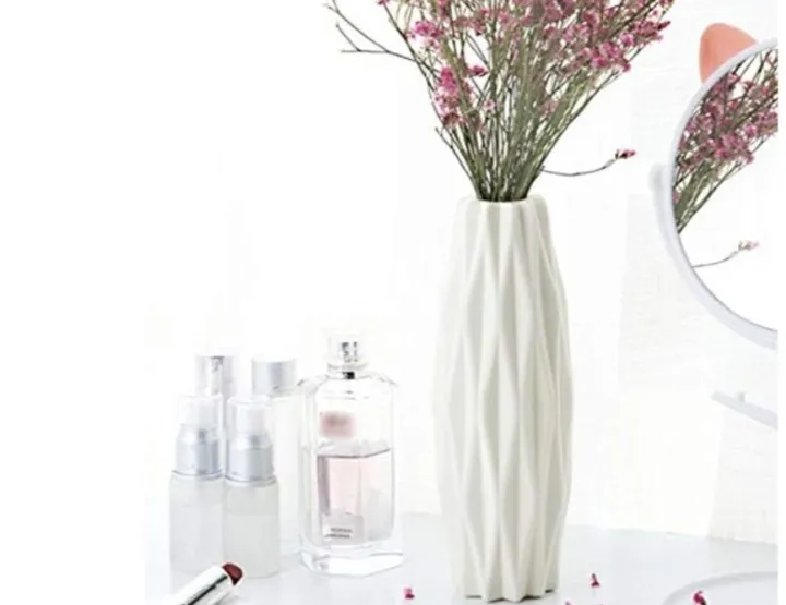 Pack%20of%202%20Plastic%20Vases%20for%20Artificial%20Plants%20and%20Bunches%20Unbreakable%20Design%20-%20Image%205