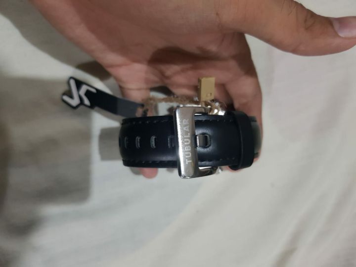 TUBULAR%20watch%20-%20Image%207