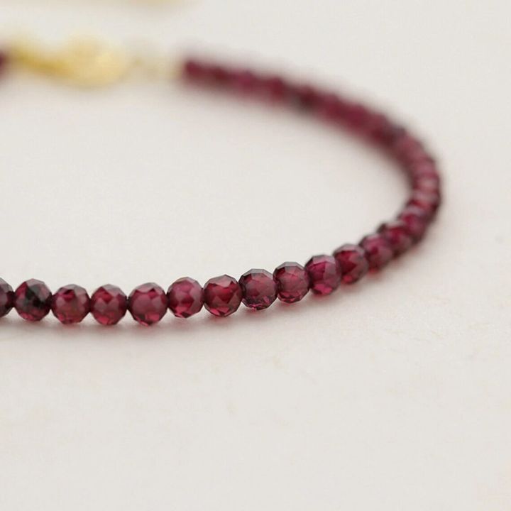 maroon%20color%20payal%20for%20woman's%20and%20girls%20maroon%20color%20anklet%20pazaib%20new%20unique%20stylish%20design%20handmade%20payal%20woman%20and%20girls%20new%20trand%20gifting%20(%20gift%20or%20girls%20and%20woman's%20)%20dark%20red%20color%20payal%20-%20Image%202
