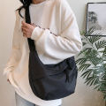 New style crossbody handbag for women, fashionable mini street small shoulder bag, lightweight and single-shoulder design.. 