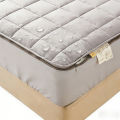 6 Sides Full Wrap Zipper Waterproof Quilted Microfiber Anti-mite Antibacterial Queen Mattress Protector Breathable Bed Cover. 