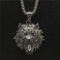 New Retro Trend Necklace Hip Hop Rock Raging Wolf Head Pendant Necklace Tide Fashion Domineering Men's Necklace Accessories.