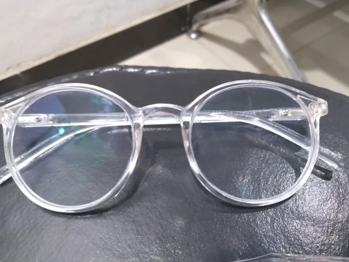 Transparent%20Anti%20Blue%20Light%20Computer%20Glasses%20for%20Enhanced%20Protection%20Fashion%20Glasses%20-%20Image%207