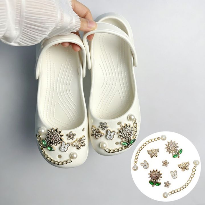 Korean%20Style%20Sliver%20Metal%20Chain%20Shoes%20Charm%20Set%20Women%20Summer%202026%20Punk%20Metal%20Butterfly%20Clogs%20Accessories%20Women%20Clogs%20Decoration%20-%20Image%205
