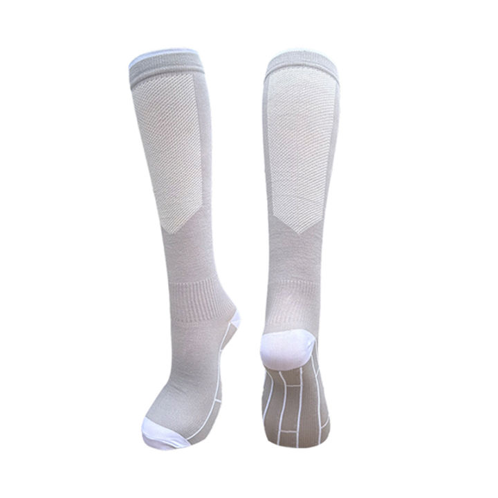 1/4%20Pair%20Compression%20Socks%20Men%20Women%2020-30mmhg%20-%20Circulation%20Support%20Socks%20Suitable%20Care%20Travel%20-%20Soft%20Breathable%20Sports%20Socks%20-%20Image%207