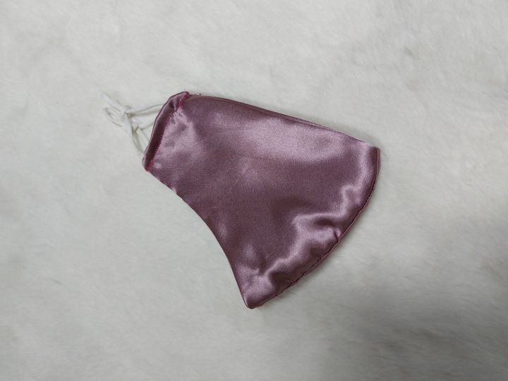Premium%20Silk%20face%20mask%20for%20women%20-%20Image%202