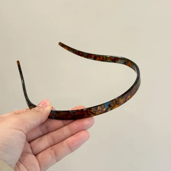 Acetic%20acid%20non%20clip%20ear%20bone%20eye%20lens%20headband%20for%20women%202025%20new%20summer%20anti%20slip%20headband%20with%20high-end%20temperament%20hair%20-%20Image%205