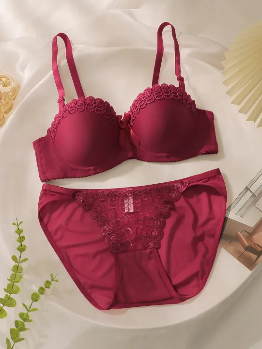 Premium%20Quality%20%20%20%20%20%20%20Women's%20Lace%20pushup%20wired%20Bra%20Panty%20Set%20-%20Image%203