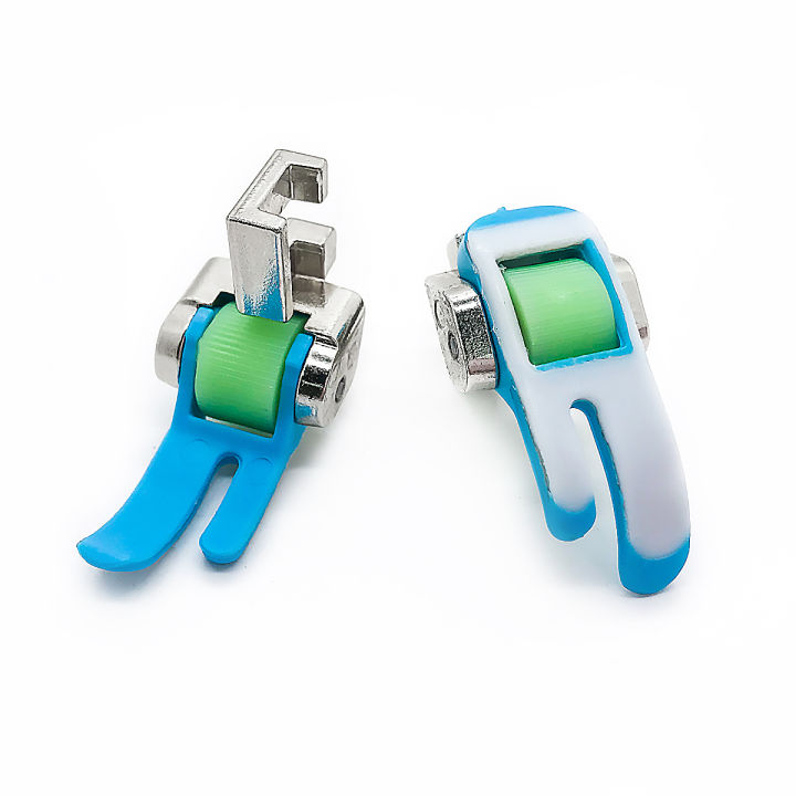 Accessories%20for%20old-style%20household%20treadle%20sewing%20machines:%20plastic%20roller%20presser%20foot%20and%20needle%20set%20-%20Image%206
