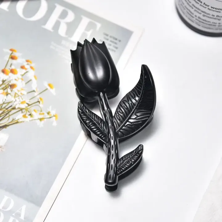 tulip%20%F0%9F%8C%B7delicate%20hair%20catcher%20-%20Image%202