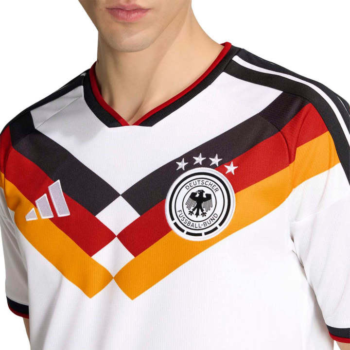 Germany%20Home%202026%20Official%20Fan%20Edition%20Jersey%20%7C%20Thai%20Premium%20Mesh%20Fabric%20Football%20Shirt%20-%20Image%203