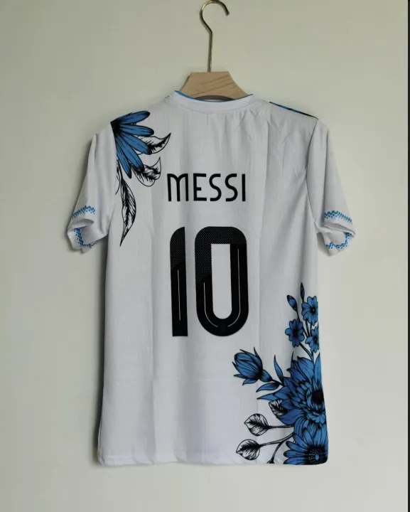 New%20Premium%20Quality%20Custom%20Argentina%20Jersey%20With%20Messsi%2010%20Name%20Number%20-%20Image%202