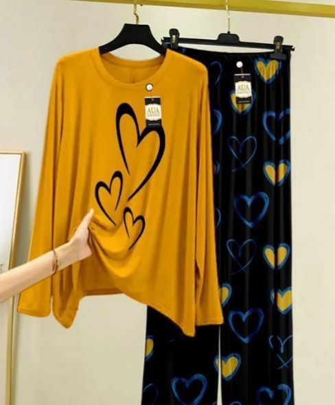 2%20PCs%20Women's%20Stitched%20Cotton%20Jersey%20Printed%20Night%20Suit%20-%20Image%203