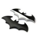 3D Metal Bat Auto Car Logo Cartoon Sticker Metal Badge Emblem Tail Decal Motorcycle Car Styling Decoration.