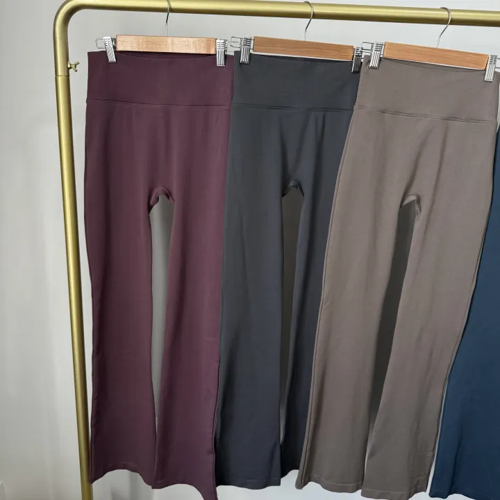 High%20Waisted%20Compression%20Without%20Awkward%20Lines%20Micro%20Flared%20Yoga%20Outdoor%20Wear%20Seamless%20Elastic%20Fitness%20Pants%20Lifting%20Leggings%20-%20Image%202
